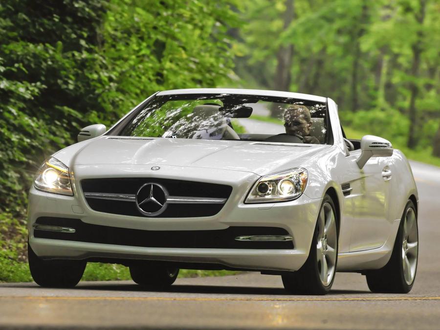  Mercedes-Benz SLK350 2011 года  (US) (фото 12 из 47)
